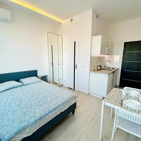 Center Warsaw- Apartamenty Smolna Exterior photo